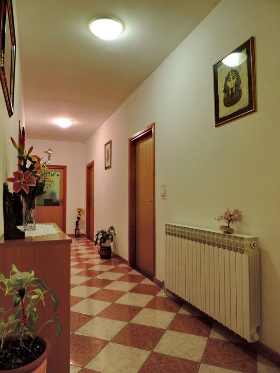 Apartment Peric Zadar Rum bild